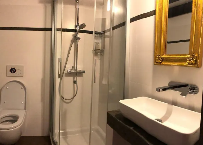 Tavanara Bed & Breakfast